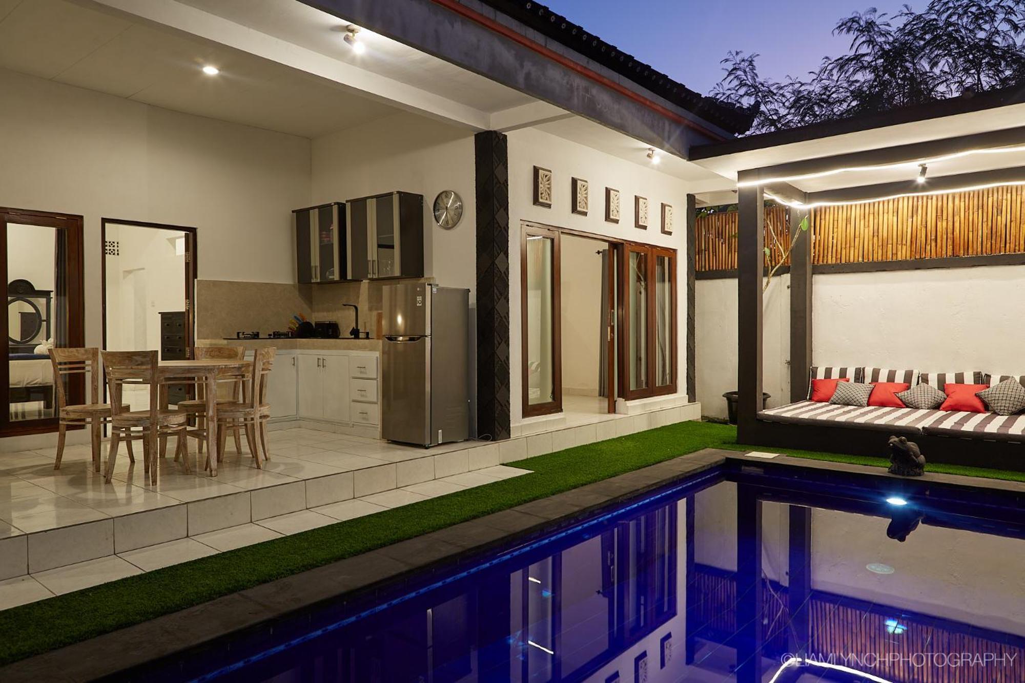 Ari Villa