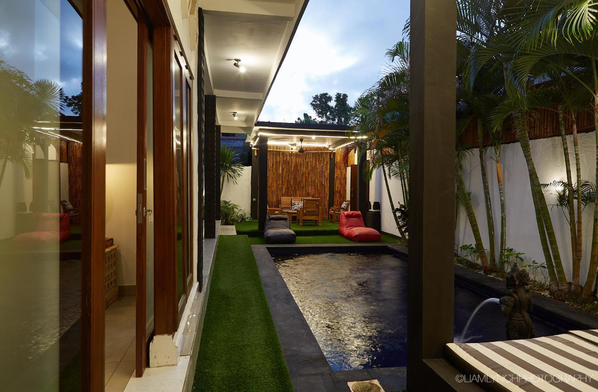 Ari Villa Seminyak (Bali)