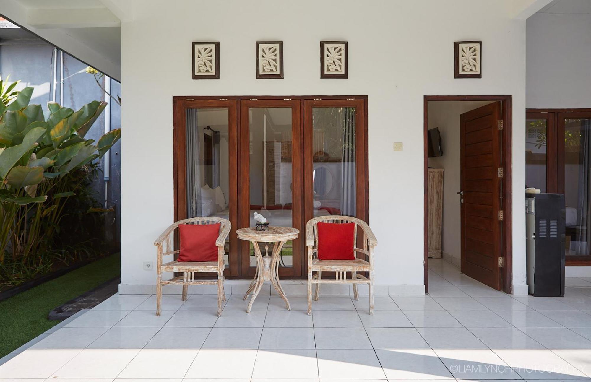 Ari Seminyak (Bali)