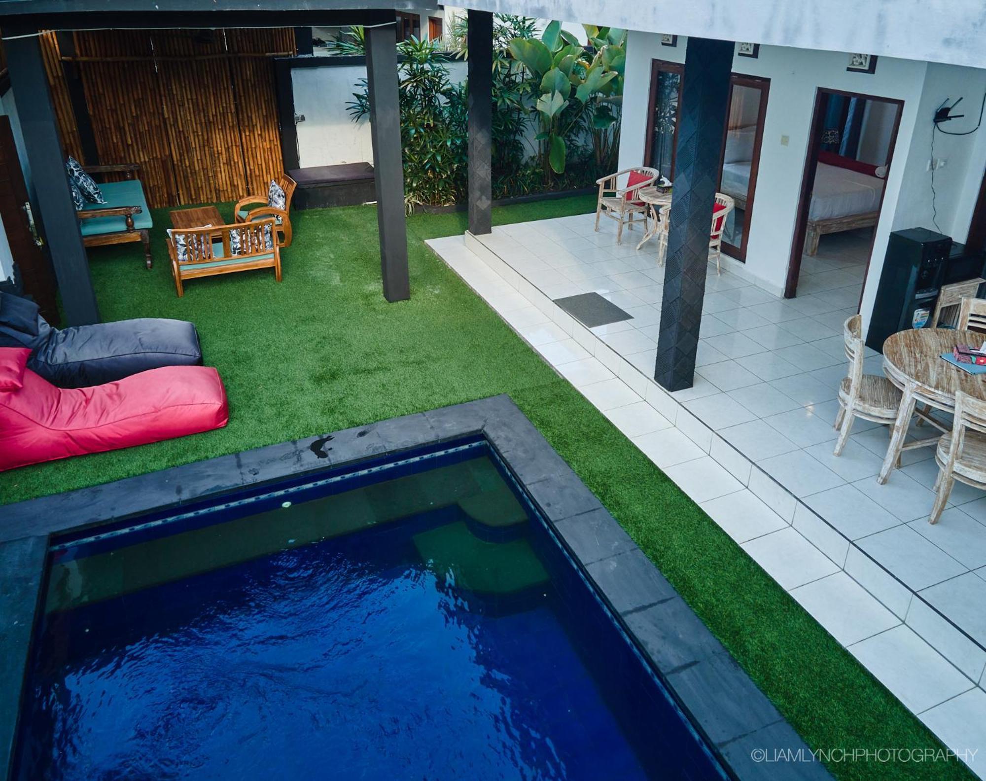 Ari Seminyak (Bali)